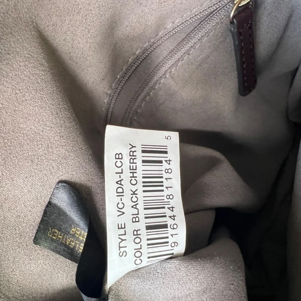 Vince Camuto pre owned